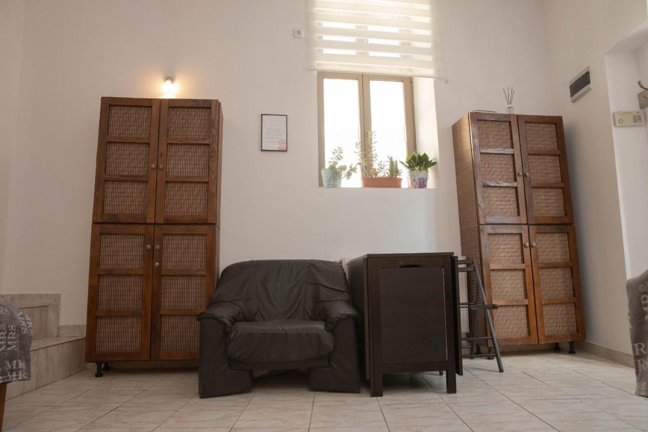 Cosy Apartment In City Centre オラデア エクステリア 写真