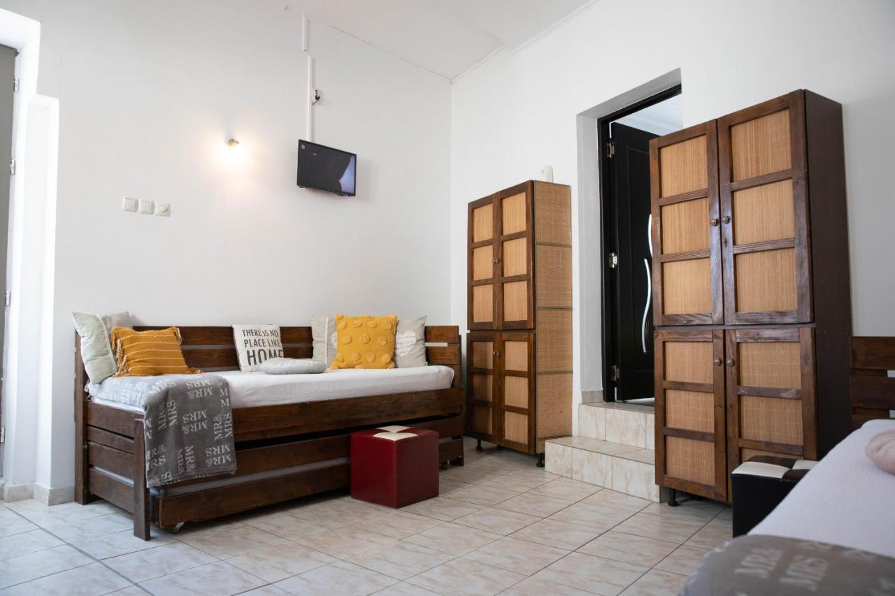 Cosy Apartment In City Centre オラデア エクステリア 写真